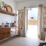 Charming Renovated Farmhouse! Paros - Antiparos!