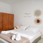 Charming Renovated Farmhouse! Paros - Antiparos! *