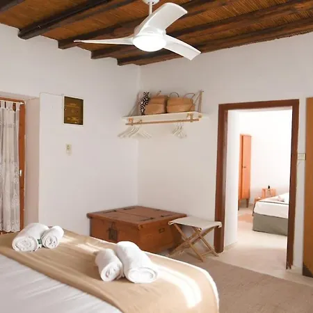 Charming Renovated Farmhouse! Paros - Antiparos! Дом отдыха Kampos (Antiparos)