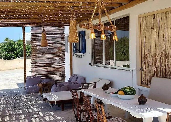 Charming Renovated Farmhouse! Paros - Antiparos! Дом отдыха *