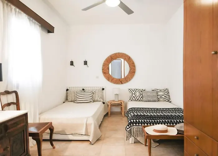 Charming Renovated Farmhouse! Paros - Antiparos!